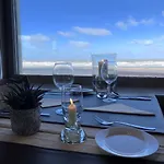Strandhotel 2* De Haan