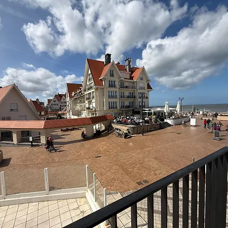Strandhotel 2* De Haan