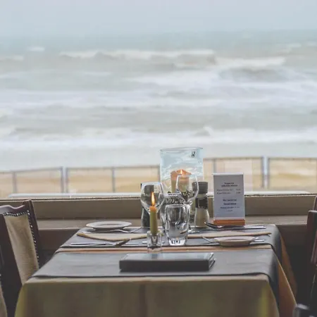 Strandhotel デ ハーン